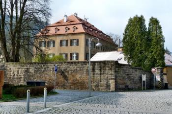 Zámek Jílové ( © František Kinař 05/2017)