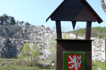 Přírodní památka Kamenárka ( © Jan P. Štěpánek 05/2008)