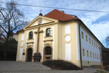  ( © Milan Caha 02/2011)