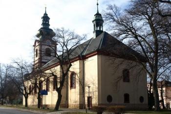 presbytář kostela (© Milan Caha 02/2011)
