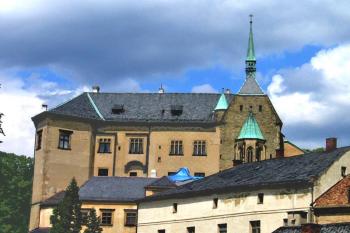Hrad ve Šternberku ( © Pavel Vítek 06/2008)