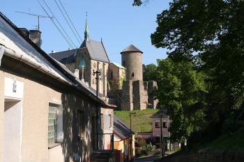 Hrad od jihu ( © Ivan Grisa 05/2009)