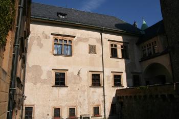 Západní křídlo z nádvoří ( © Ivan Grisa 05/2009)