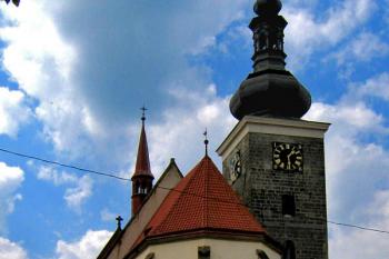 Kostel sv. Kateřiny Alexandrijské ve Velvarech ( © Pavel Vítek 06/2008)