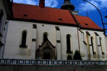 Kostel sv. Kateřiny Alexandrijské ve Velvarech ( © Pavel Vítek 06/2008)