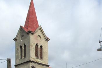 Kostel sv. Šimona Judy v Dolíně u Slaného ( © Pavel Vítek 03/2015)