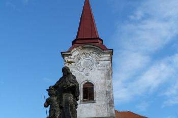 Kostel svatého Bartoloměje ( © František Kinař 05/2017)