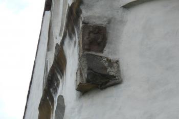 Zdobený kamenický článek s mně neznámým motivem (© Jan Večeřa, 06/2015)