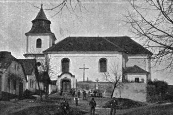 kostel od jihu na počátku 20. století (© Antonín Podlaha: Posvátná místa království Českého; Díl 1. Vikariáty: Českobrodský, Černokostelecký, Mnichovický a Prosecký, Dědictví sv. Jana Nepomuckého, Praha 1907)