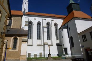 klášter minoritů s kostelem sv. Jana Křtitele-Jindřichův Hradec (© Vlastislav Mareček, 08/2016)