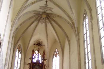 klenba presbytáře (© Karel Husák, 08/2005)