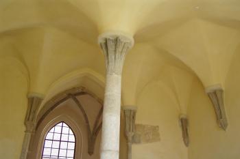 klenba kapitulní síně (© Karel Husák, 08/2005)