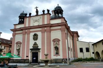 Kostel Povýšení svatého Kříže (Děčín) ( © František Kinař 05/2017)