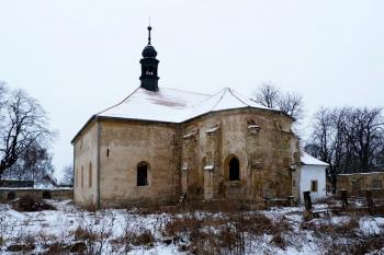 kostel Narození Panny Marie (© František Kinař, 01/2013)