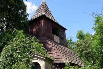 Pohled od jihovýchodu (© Ivan Grisa, 07/2005)