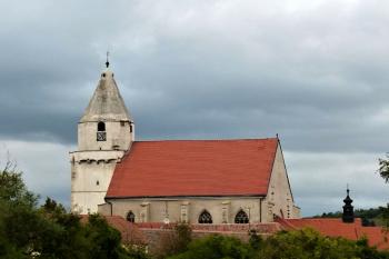 pohled na kostel od rakouské strany ( © Jan P. Štěpánek 09/2012)