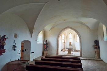 zadní kaple s vlastním presbyteriem (© Jan P. Štěpánek  04/2024)