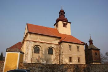 Kostel od východu ( © Ivan Grisa 02/2011)