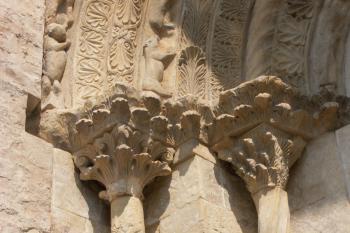 detail portálu ( © Milan Caha 05/2008)