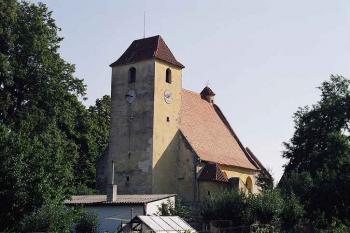 Kostel od jihozápadu (© Ivan Grisa, 08/2004)