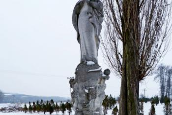 kostel Navštívení Panny Marie (© František Kinař, 01/2013)