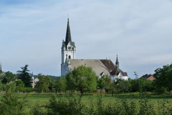 kostel sv. Fabiána a Šebestiána (© František Kinař, 08/2013)