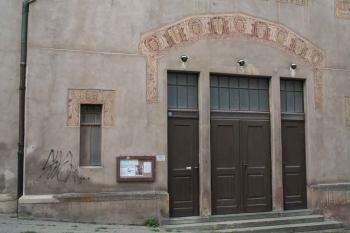 Hlavní portál (© Ivan Grisa, 06/2008)