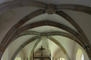 Interiér presbytáře (© Ivan Grisa, 07/2008)