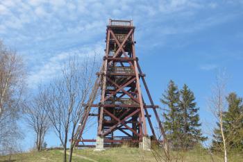 rozhledna Na Skalce (© Martin Odziomek 04/2020)