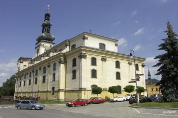 chrám od jihovýchodu ( © Milan Caha 06/2008)