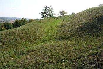 Východní příkop ( © Roman Řezáč 10/2004)