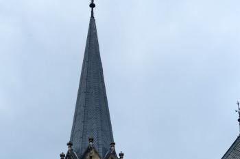 Evangelický kostel v Podmoklech – pseudorománský a pseudogotický ( © František Kinař 05/2017)