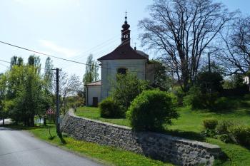 kostel sv. Václava (© František Kinař, 04/2012)