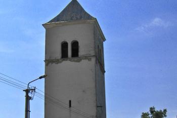 Zvonice v Dřevohosticích ( © Pavel Vítek 07/2008)