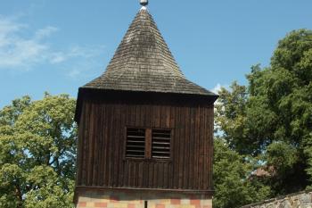 pohled od jihovýchodu ( © Milan Caha 07/2007)