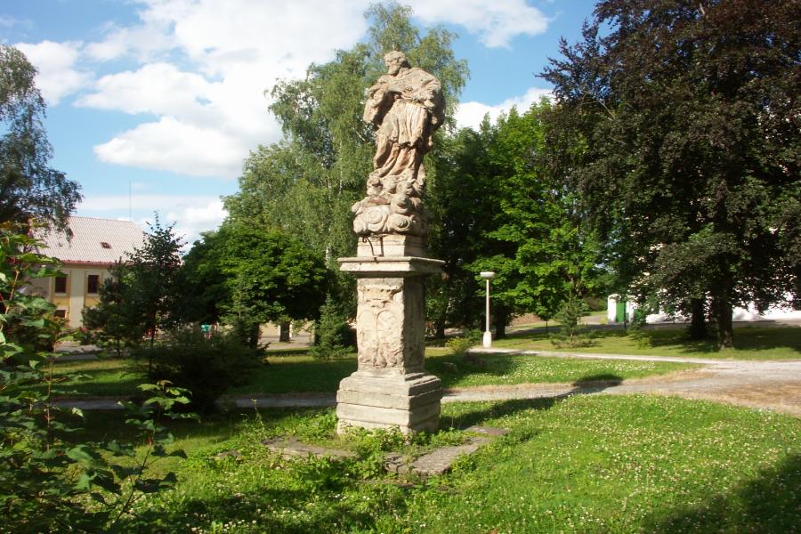 socha sv. Jana Nepomuckého