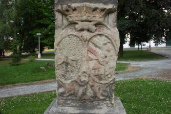 alianční znak s náznaky polychromie ( © Milan Caha 07/2008)