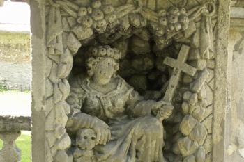 sv. Rosálie v podstavci sloupu ( © Milan Caha 07/2008)
