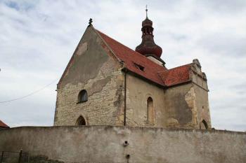 Pohled od jihozápadu (© Ivan Grisa, 07/2008)