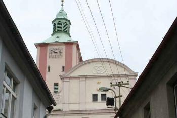 Západní průčelí (© Ivan Grisa, 07/2008)