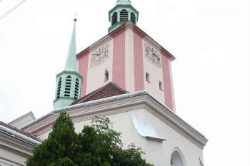 Závěr a věž od jihovýchodu (© Ivan Grisa, 07/2008)