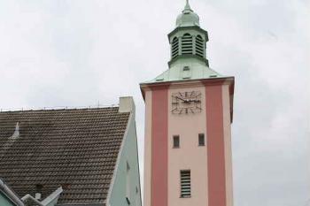 Věž od východu (© Ivan Grisa, 07/2008)
