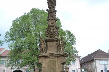 sloup Nejsvětější Trojice (© František Kinař, 05/2012)