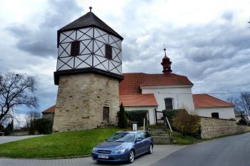kostel sv. Mikuláše (© František Kinař, 04/2015)
