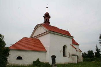 Kostel od jihozápadu (© Ivan Grisa, 07/2008)
