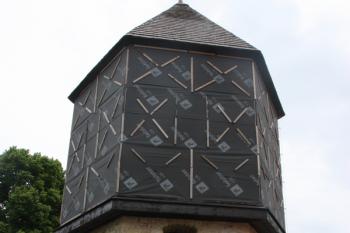Zvonice od západu ( © Ivan Grisa 05/2011)