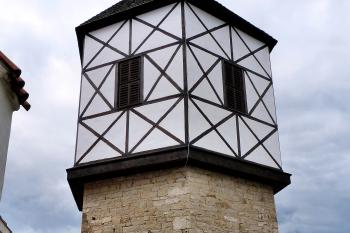 zvonice u kostela sv. Mikuláše (© František Kinař, 04/2015)