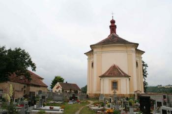 Závěr kostela od východu (© Ivan Grisa, 07/2008)