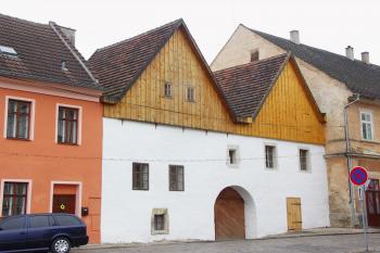 dům Dvojče (© Karel Husák, 04/2010)