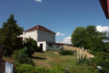 hřbitov s márnicí ( © Milan Caha 07/2008)